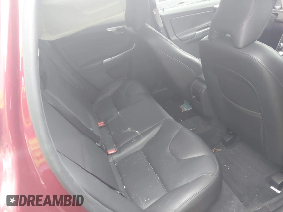 2016 Volvo XC60 T5 Drive-E Premier with VIN YV440MDK9G2907703, listed as a IAAI auction lot 41961756 with 62,644 mi miles. Bid and sale history available at carsss.com. Image 8.