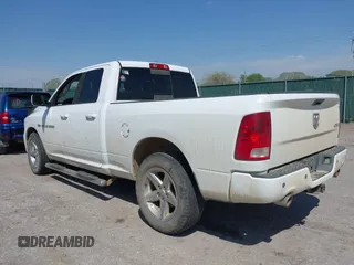 2012 Ram 1500 Sport с VIN 1C6RD7HT2CS123222, выставлен на аукционе IAAI как лот 42032377 с пробегом 161 728 миль миль и . История ставок и продаж доступна на DreamBid. Изображение 3.