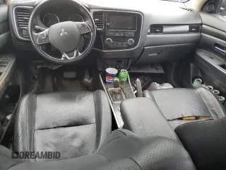 2017 Mitsubishi Outlander ES z VIN JA4AZ2A32HZ606660, wystawiony jako Copart lot #54252055 z przebiegiem Nie podano mil oraz Czysty tytuł • Clean title. Historia ofert i sprzedaży dostępna na DreamBid. Obrazek 8.