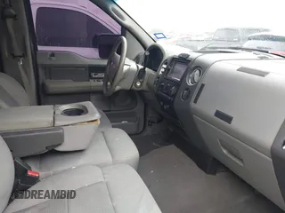 2007 Ford F-150 XLT z VIN 1FTRW14W47KD13710, wystawiony jako IAAI lot #42025634 z przebiegiem 297 307 mil mil oraz . Historia ofert i sprzedaży dostępna na DreamBid. Obrazek 5.