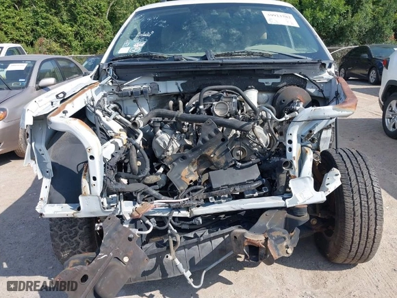 2010 Ford F-150 XL with VIN 1FTEX1C80AKE57132, listed as a IAAI auction lot 39923782 with 68,108 mi miles. Bid and sale history available at carsss.com. Image 6.