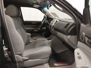2008 Toyota Tacoma with VIN 5TEUU42N48Z559164, listed as a IAAI auction lot 41609248 with 145,611 mi miles and . Bid and sale history available at DreamBid. Image 5.