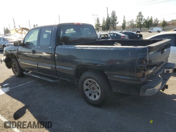 2003 Chevrolet Silverado 1500 with VIN 2GCEC19V931304082, listed as a Copart auction lot 79826594 with 230,765 mi miles and Salvage Title. Bid and sale history available at carsss.com. Image 2.