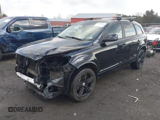 2015 Audi Q7 3.0T S line Prestige with VIN WA1DGAFE7FD006783, listed as a IAAI auction lot 41464002 with 96,845 mi miles. Bid and sale history available at carsss.com. Image 17.