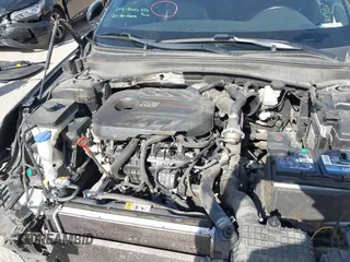 2016 Kia Optima SXL Turbo with VIN 5XXGV4L29GG086468, listed as a IAAI auction lot 41933581 with 186,881 mi miles. Bid and sale history available at carsss.com. Image 10.