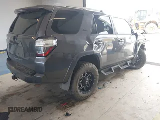 2018 Toyota 4Runner SR5 with VIN JTEBU5JR7J5550156, listed as a IAAI auction lot 41838265 with 171,242 mi miles and . Bid and sale history available at DreamBid. Image 4.