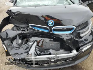 2019 BMW i3 with VIN WBY8P4C51K7D59513, listed as a Copart auction lot 59723245 with 33,759 mi miles and Salvage title. Bid and sale history available at DreamBid. Image 11.