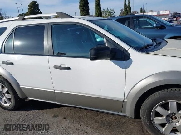 2006 Ford Freestyle SE with VIN 1FMZK04116GA05465, listed as a IAAI auction lot 41610170 with 94,097 mi miles. Bid and sale history available at carsss.com. Image 13.
