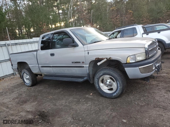 2000 Dodge Ram 1500 with VIN 3B7HF13Y6YM201905, listed as a Copart auction lot 79347524 with 86,305 mi miles and Clean Title. Bid and sale history available at carsss.com. Image 4.