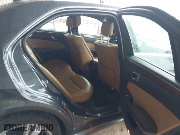 2013 Mercedes-Benz E 350 Luxury with VIN WDDHF8JB9DA748123, listed as a IAAI auction lot 41958844 with 101,368 mi miles and . Bid and sale history available at DreamBid. Image 8.