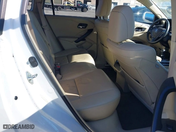 2016 Acura RDX with VIN 5J8TB3H35GL002912, listed as a IAAI auction lot 41344983 with 100,123 mi miles. Bid and sale history available at carsss.com. Image 8.