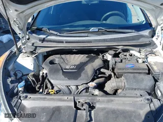 2015 Hyundai Veloster with VIN KMHTC6AD3FU227852, listed as a IAAI auction lot 41657406 with 179,185 mi miles. Bid and sale history available at carsss.com. Image 10.