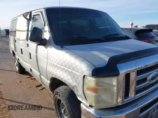 2008 Ford Econoline Passenger XL with VIN 1FMNE11L38DA37405, listed as a IAAI auction lot 41346376 with 167,699 mi miles. Bid and sale history available at carsss.com. Image 1.