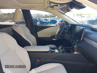 2024 Lexus RX 350 с VIN 2T2BAMBA9RC050719, выставлен на аукционе IAAI как лот 41464779 с пробегом 4 106 миль миль и . История ставок и продаж доступна на DreamBid. Изображение 5.