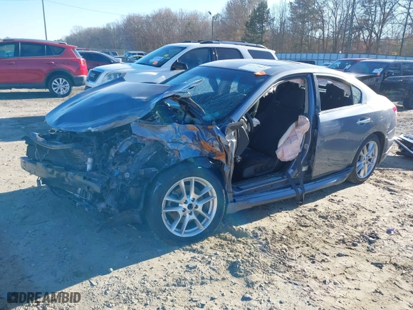2011 Nissan Maxima 3.5 SV w/Sport Pkg with VIN 1N4AA5AP1BC868235, listed as a IAAI auction lot 41173803 with 1 mi miles. Bid and sale history available at carsss.com. Image 18.