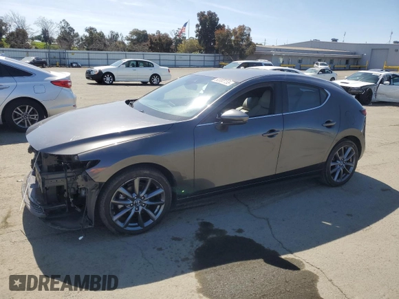 2019 Mazda 3 Preferred with VIN JM1BPBMM2K1133482, listed as a Copart auction lot 50001155 with 71,132 mi miles and Salvage title. Bid and sale history available at DreamBid. Image 1.