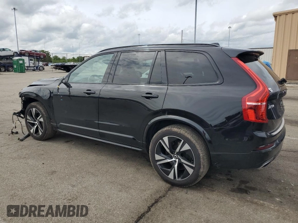 2021 Volvo XC90 R-Design with VIN YV4BR0CM6M1683266, listed as a Copart auction lot 55393944 with 31,584 mi miles and Salvage Title. Bid and sale history available at carsss.com. Image 2.