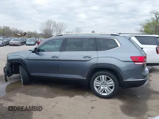 2018 Volkswagen Atlas SEL Premium with VIN 1V2NR2CA2JC592186, listed as a IAAI auction lot 41923620 with 108,162 mi miles and . Bid and sale history available at DreamBid. Image 14.