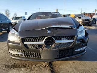 2016 Mercedes-Benz SLK 300 with VIN WDDPK3JA7GF121297, listed as a Copart auction lot 46720095 with 90,410 mi miles and Salvage title. Bid and sale history available at DreamBid. Image 5.