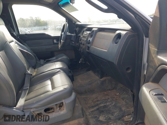 2013 Ford F-150 XL with VIN 1FTMF1EF0DKG39315, listed as a IAAI auction lot 41893600 with 254,727 mi miles. Bid and sale history available at carsss.com. Image 5.