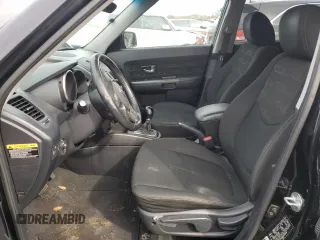 2013 Kia Soul ! with VIN KNDJT2A64D7534190, listed as a Copart auction lot 44303725 with 82,856 mi miles and Salvage Title. Bid and sale history available at carsss.com. Image 7.