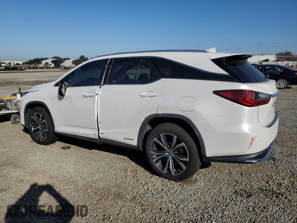 2022 Lexus RX with VIN JTJHGKFA8N2021889, listed as a Copart auction lot 46818035 with 42,708 mi miles and Clean Title. Bid and sale history available at carsss.com. Image 2.