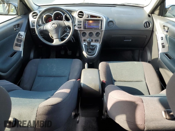 2005 Toyota Matrix STD with VIN 2T1KR32E35C395488, listed as a Copart auction lot 55072095 with 141,096 mi miles and Salvage Title. Bid and sale history available at DreamBid. Image 8.