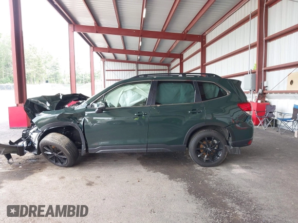 2023 Subaru Forester Limited with VIN JF2SKAPC0PH481499, listed as a IAAI auction lot 42441706 with 15,000 mi miles and . Bid and sale history available at DreamBid. Image 13.