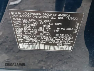 2021 Volkswagen Atlas SE z VIN 1V2JR2CA3MC555490, wystawiony jako IAAI lot #41286240 z przebiegiem 89 435 mil mil oraz . Historia ofert i sprzedaży dostępna na DreamBid. Obrazek 9.
