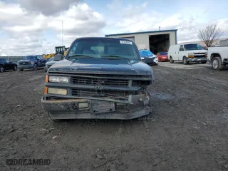 2000 Chevrolet Tahoe Limited with VIN 1GNEC13R6YR111843, listed as a Copart auction lot 47264665 with 287,666 mi miles and Salvage Title. Bid and sale history available at carsss.com. Image 5.
