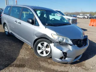 2012 Toyota Sienna с VIN 5TDZK3DC7CS228568, выставлен на аукционе IAAI как лот 42027249 с пробегом 99 464 миль миль и . История ставок и продаж доступна на DreamBid. Изображение 6.