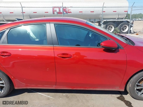 2024 Kia Forte LXS with VIN 3KPF24AD3RE729028, listed as a IAAI auction lot 40462569 with 11,748 mi miles. Bid and sale history available at carsss.com. Image 13.