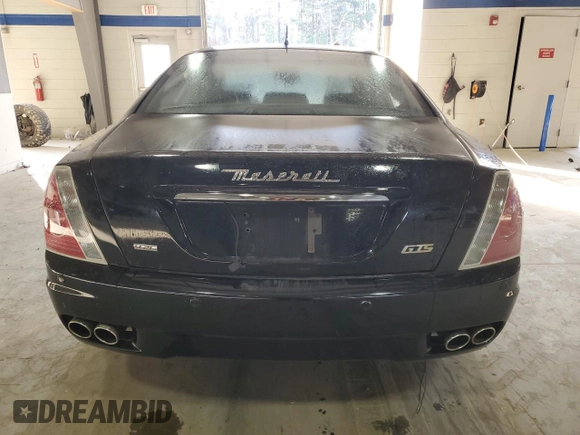 2005 Maserati Quattroporte z VIN ZAMCE39A050015127, wystawiony jako Copart lot #85957714 z przebiegiem 88 278 mil mil oraz Czysty tytuł • Clean title. Historia ofert i sprzedaży dostępna na DreamBid. Obrazek 6.