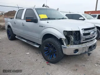 2013 Ford F-150 XL with VIN 1FTEW1CM9DFA20565, listed as a IAAI auction lot 41628818 with 243,884 mi miles. Bid and sale history available at carsss.com. Image 1.