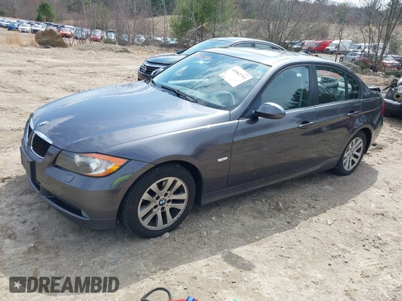 2006 BMW 3 Series 325i with VIN WBAVB13506KX43779, listed as a IAAI auction lot 41962793 with 91,696 mi miles. Bid and sale history available at carsss.com. Image 2.