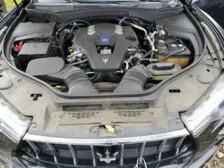 2020 Maserati Levante S z VIN ZN661YUA6LX344645, wystawiony jako Copart lot #57919275 z przebiegiem Nie podano mil oraz Czysty tytuł • Clean title. Historia ofert i sprzedaży dostępna na DreamBid. Obrazek 12.