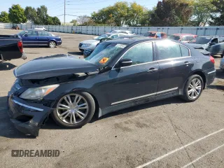 2012 Hyundai Genesis 5.0L R-Spec with VIN KMHGC4DH8CU174145, listed as a Copart auction lot 71263914 with 178,306 mi miles and Salvage Title. Bid and sale history available at carsss.com. Image 1.