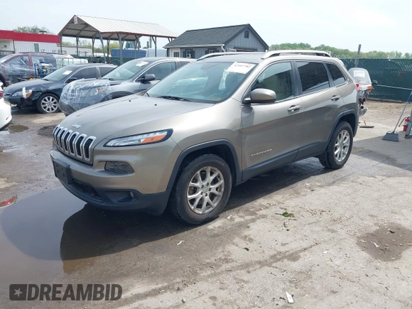 2016 Jeep Cherokee Latitude with VIN 1C4PJMCS6GW242153, listed as a IAAI auction lot 42107782 with 90,562 mi miles and . Bid and sale history available at carsss.com. Image 2.