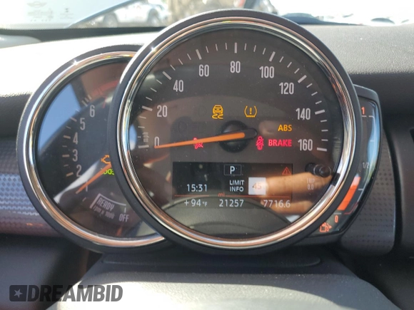 2021 MINI Hardtop Cooper с VIN WMWXR3C08M2N99822, выставлен на аукционе Copart как лот 80380884 с пробегом 21 257 миль миль и Списание • Salvage title. История ставок и продаж доступна на DreamBid. Изображение 9.