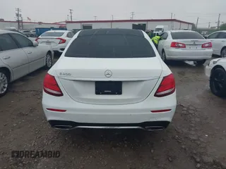 2018 Mercedes-Benz E 300 with VIN WDDZF4JB6JA388852, listed as a IAAI auction lot 41960710 with 64,439 mi miles and . Bid and sale history available at DreamBid. Image 16.