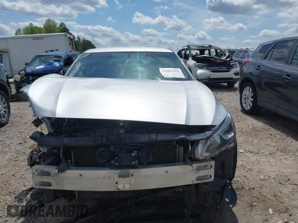 2019 Nissan Altima S with VIN 1N4BL4BV6KC211808, listed as a IAAI auction lot 41981312 with 96,362 mi miles and . Bid and sale history available at carsss.com. Image 13.