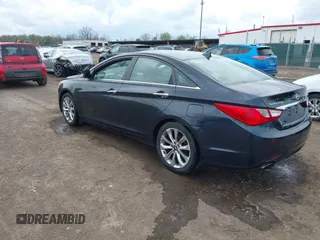 2012 Hyundai Sonata 2.4L Limited PZEV with VIN 5NPEC4AC9CH433143, listed as a IAAI auction lot 42050027 with 87,682 mi miles. Bid and sale history available at carsss.com. Image 3.