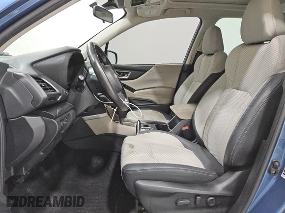 2023 Subaru Forester Premium z VIN JF2SKAEC1PH415854, wystawiony jako Copart lot #62348795 z przebiegiem 93 742 mil mil oraz Czysty tytuł • Clean title. Historia ofert i sprzedaży dostępna na DreamBid. Obrazek 7.