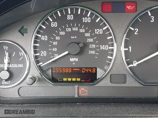 2000 BMW Z3 2.8L with VIN 4USCH3344YLF71259, listed as a IAAI auction lot 41516206 with 95,988 mi miles. Bid and sale history available at carsss.com. Image 15.