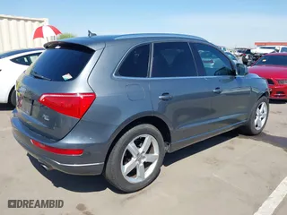 2012 Audi Q5 2.0T Premium Plus with VIN WA1LFAFP1CA127032, listed as a IAAI auction lot 41975841 with 173,719 mi miles. Bid and sale history available at carsss.com. Image 4.