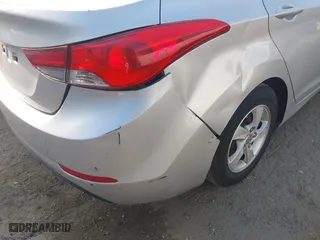 2014 Hyundai Elantra SE with VIN KMHDH4AE8EU092157, listed as a IAAI auction lot 41849735 with 152,161 mi miles. Bid and sale history available at carsss.com. Image 6.