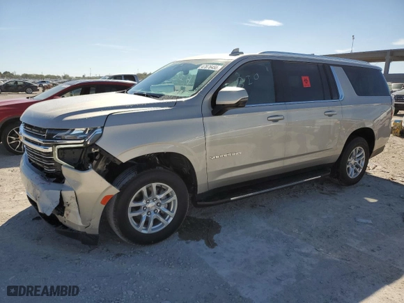 2021 Chevrolet Suburban LT with VIN 1GNSCCKD0MR313964, listed as a Copart auction lot 47876455 with 30,213 mi miles and Salvage Title. Bid and sale history available at carsss.com. Image 1.