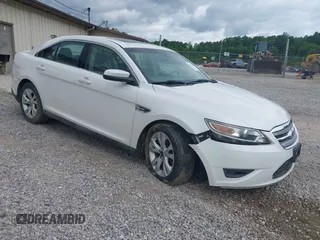 2011 Ford Taurus SEL z VIN 1FAHP2EW5BG131299, wystawiony jako IAAI lot #42269388 z przebiegiem 95 474 mil mil oraz . Historia ofert i sprzedaży dostępna na DreamBid. Obrazek 1.