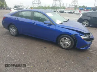 2025 Hyundai Elantra SE z VIN KMHLL4DG6SU987701, wystawiony jako IAAI lot #42214567 z przebiegiem 3 480 mil mil oraz . Historia ofert i sprzedaży dostępna na DreamBid. Obrazek 1.