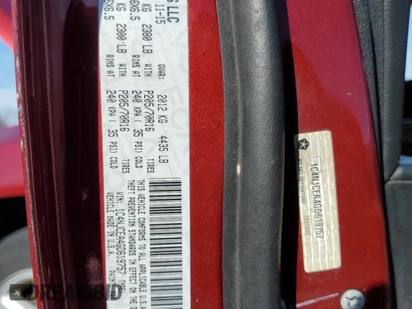 2016 Jeep Compass Latitude z VIN 1C4NJCEA4GD619757, wystawiony jako Copart lot #52113325 z przebiegiem 98 912 mil mil oraz Szkoda całkowita • Salvage title. Historia ofert i sprzedaży dostępna na DreamBid. Obrazek 13.